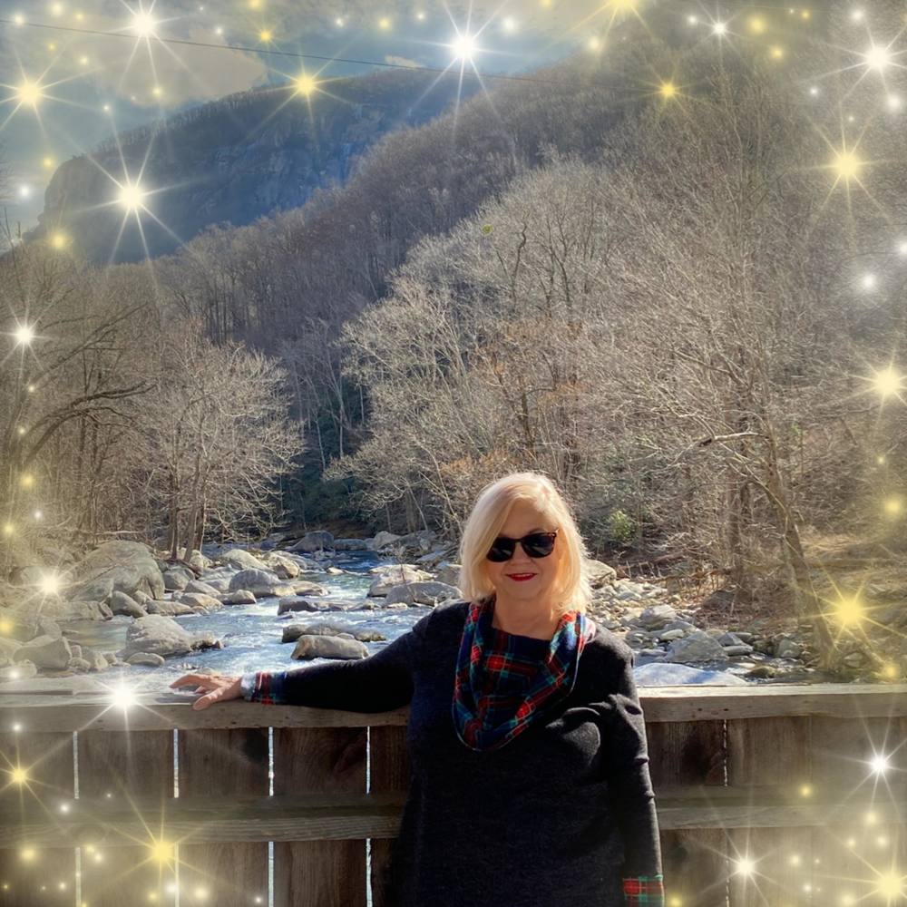 Meet your Posher, Sharon